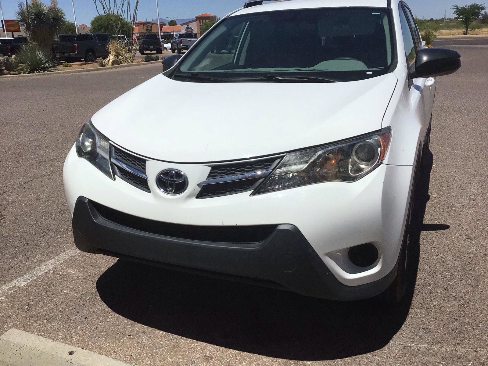 Used 2014 Toyota RAV4 LE FWD image 10