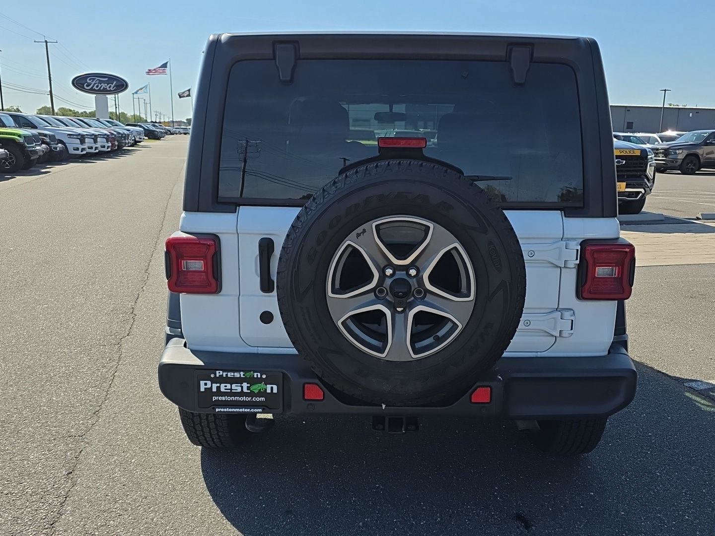 Used 2019 Jeep Wrangler Unlimited Sport S AWD/4WD image 8