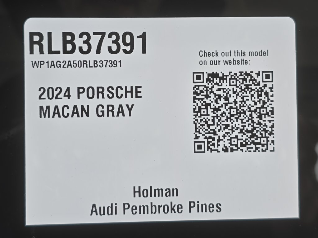 Used 2024 Porsche Macan S AWD/4WD image 32