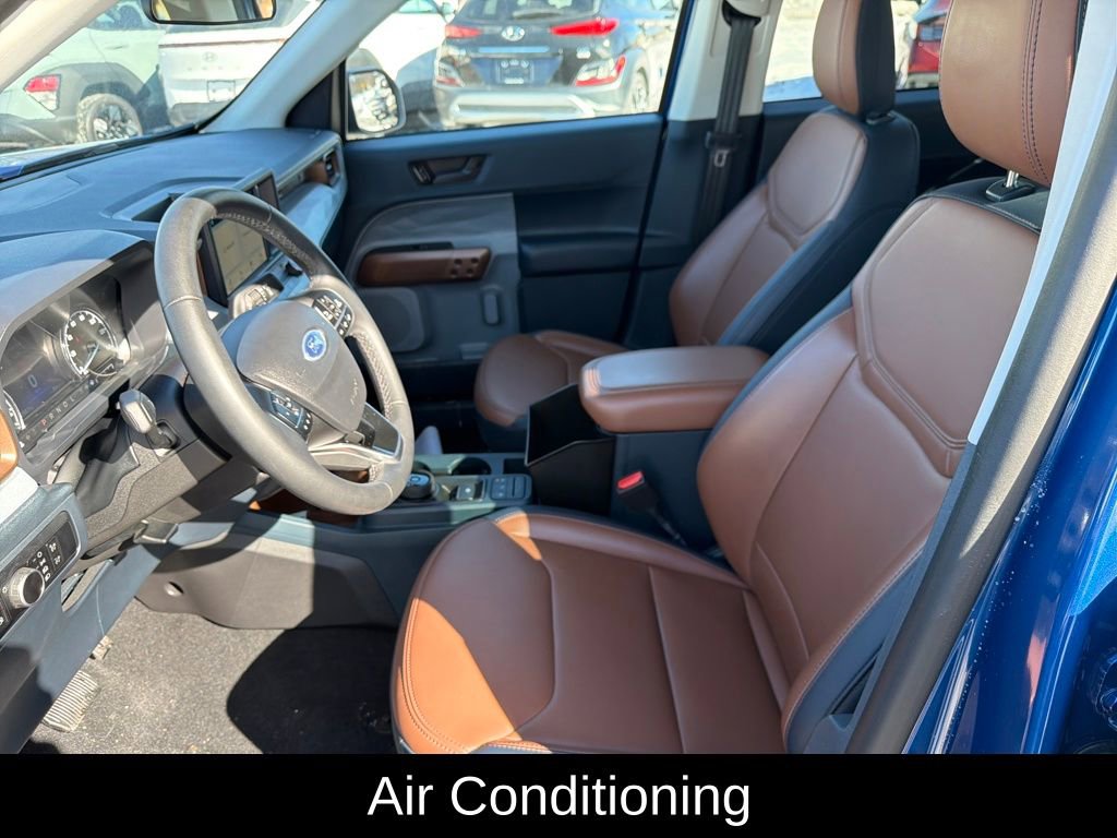 Used 2023 Ford Maverick Lariat image 14