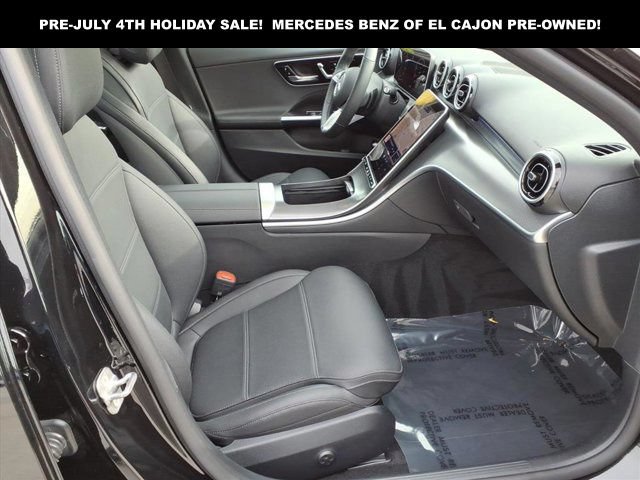 Used 2025 Mercedes-Benz C 300 4MATIC Sedan image 18
