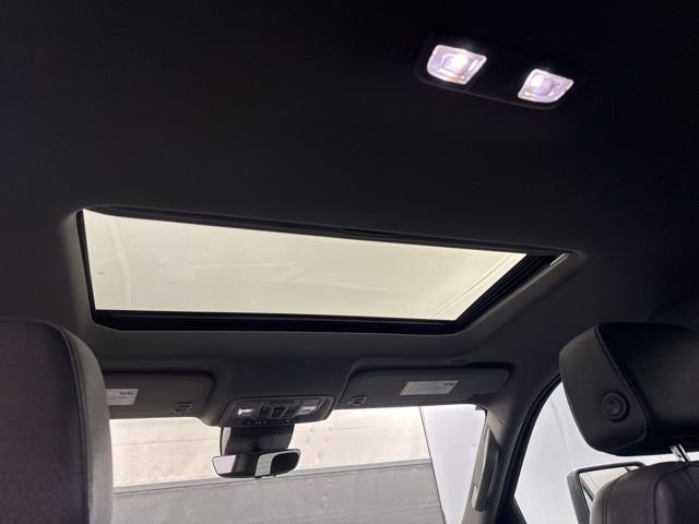 Used 2024 Chevrolet Silverado 3500 LTZ w/ LTZ Convenience Package image 38