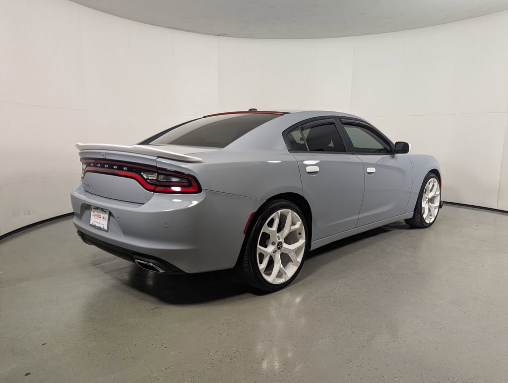Used 2022 Dodge Charger SXT image 7