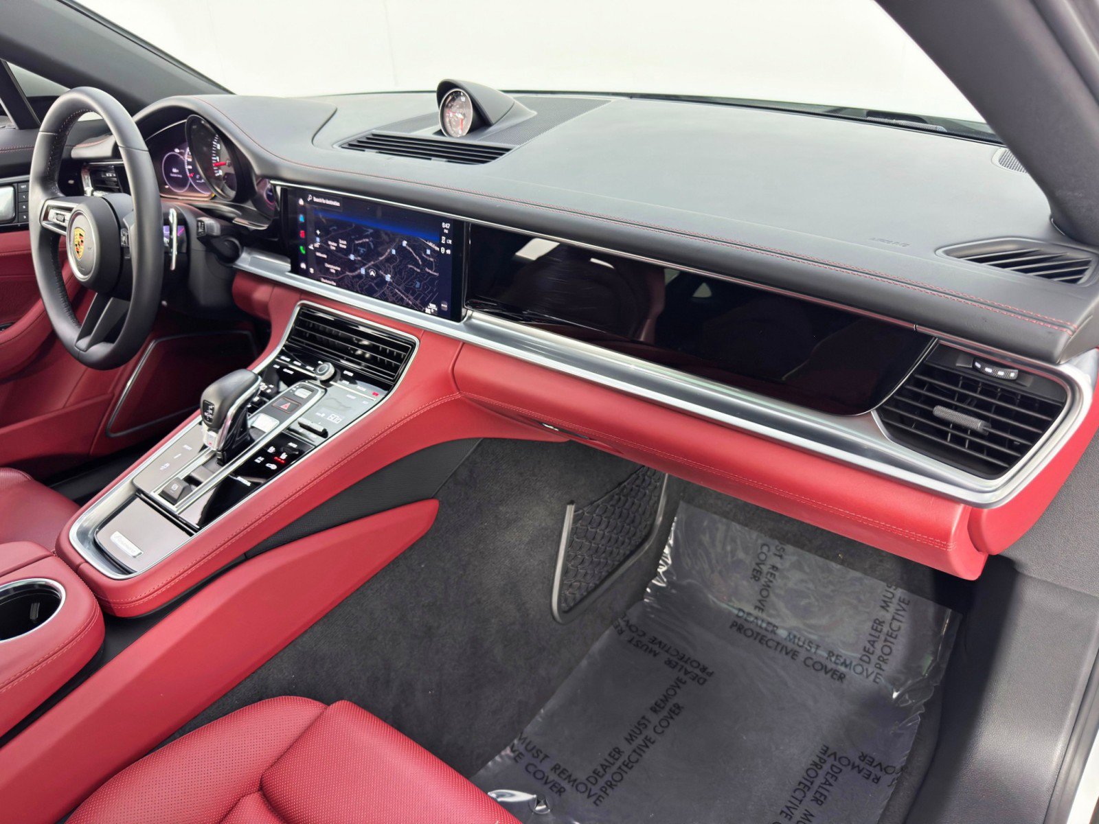 Used 2023 Porsche Panamera Platinum Edition w/ Smoking Package image 15