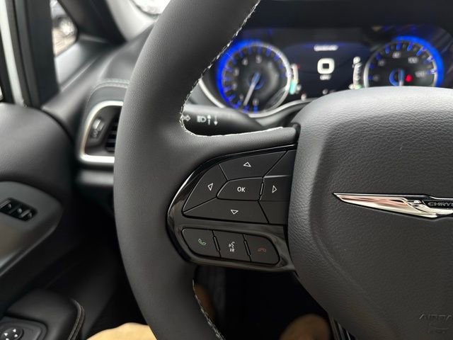 New 2026 Chrysler Pacifica Limited w/ S Appearance Package AWD/4WD image 33