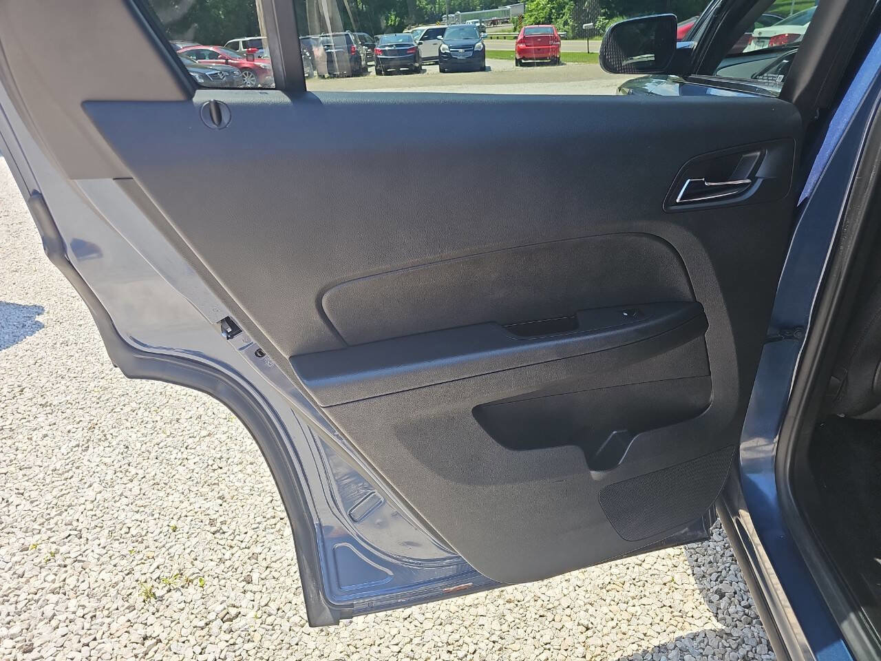 Used 2017 GMC Terrain SLE w/ Chrome Edition image 17