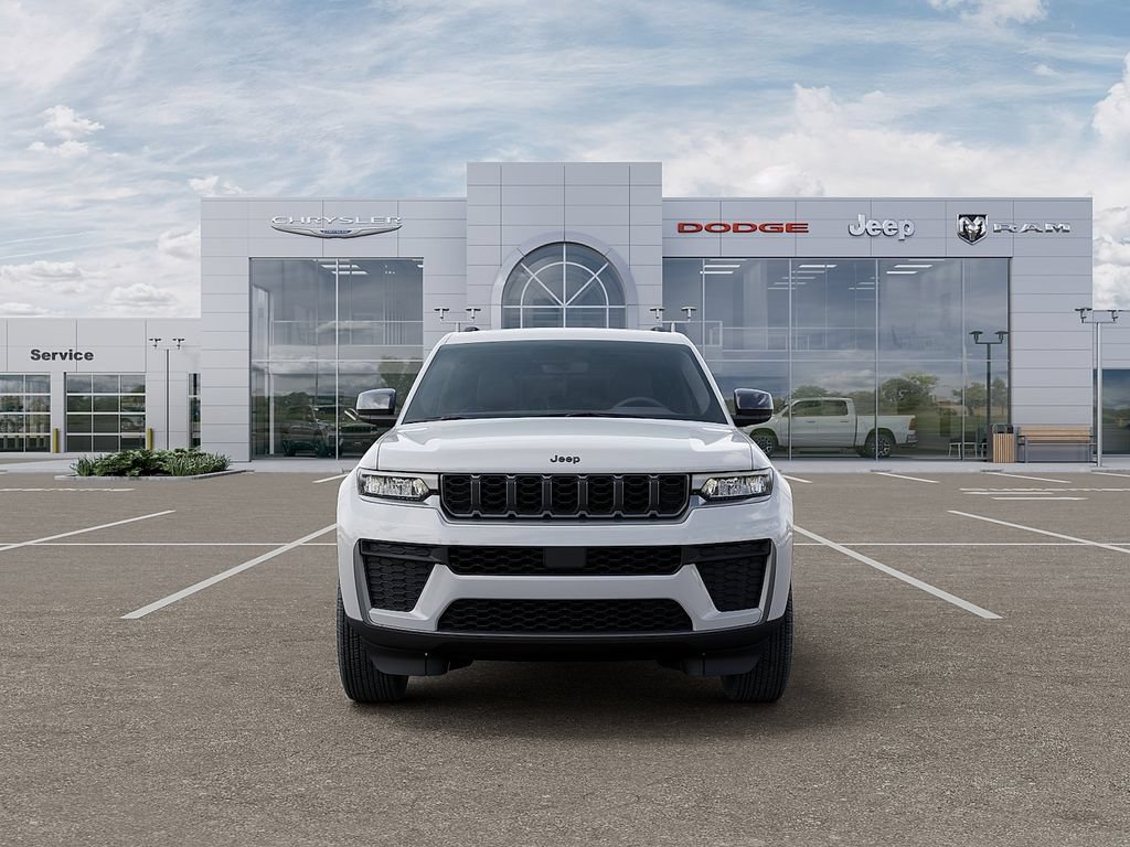 New 2026 Jeep Grand Cherokee Altitude AWD/4WD image 6