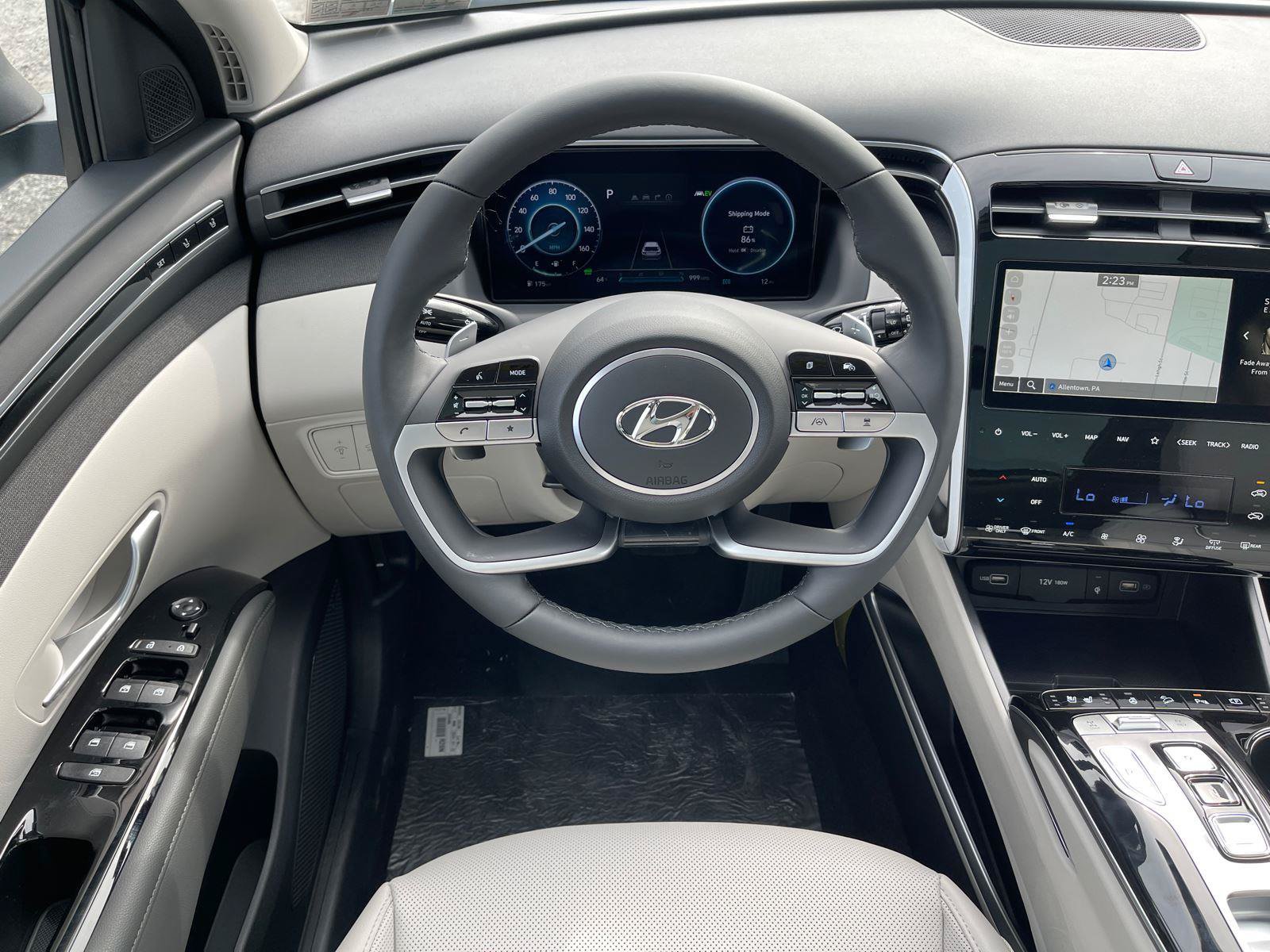 Certified 2024 Hyundai Tucson Limited AWD/4WD image 18