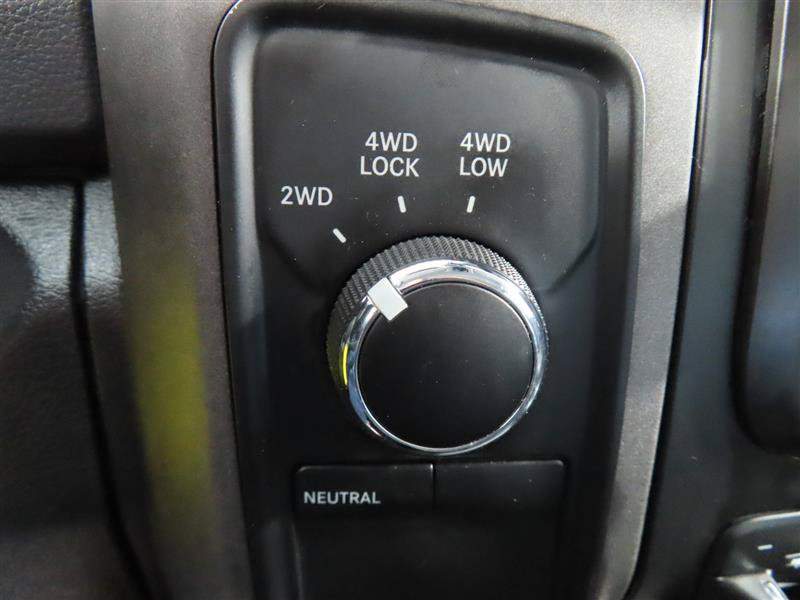 Used 2017 RAM 2500 SLT AWD/4WD image 21