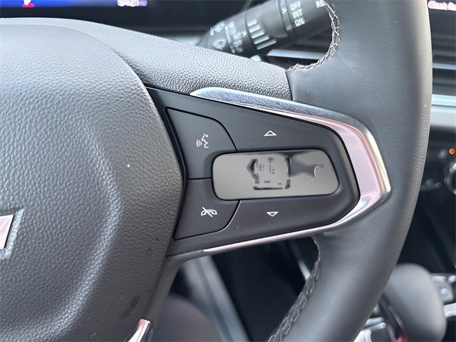 Used 2025 Chevrolet Trax LT w/ Driver Confidence Package image 11