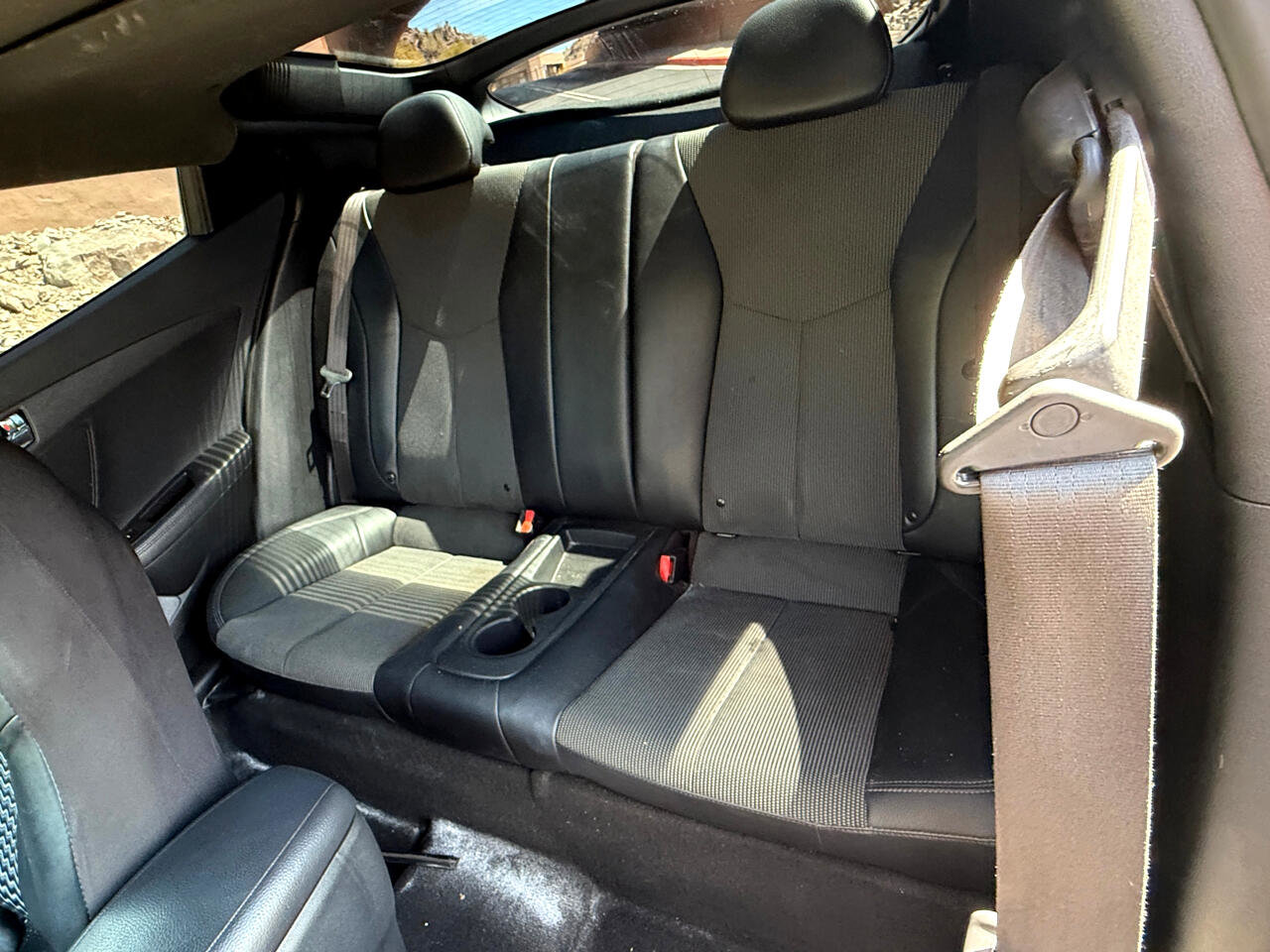 Used 2016 Hyundai Veloster w/ Option Group 02 image 12