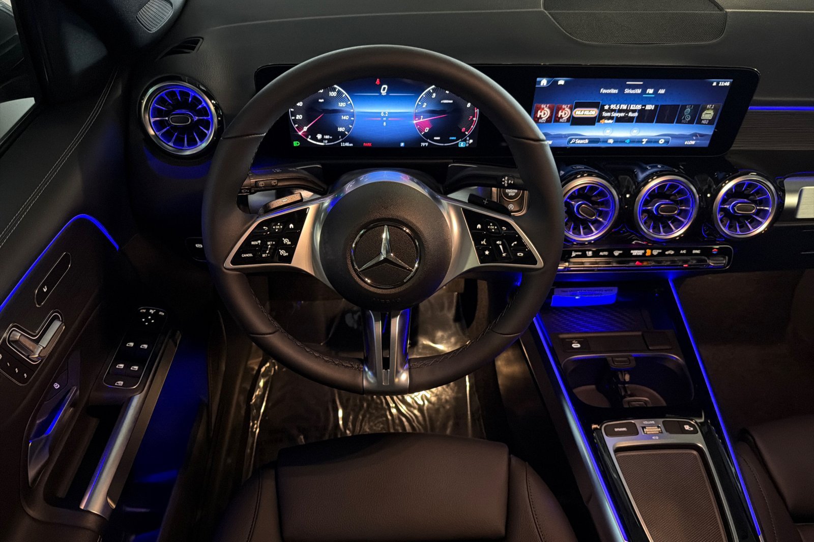 New 2026 Mercedes-Benz GLB 250 image 13