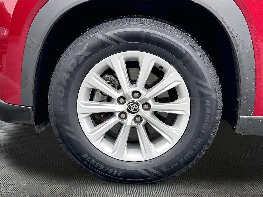 Used 2025 Toyota Grand Highlander AWD image 7