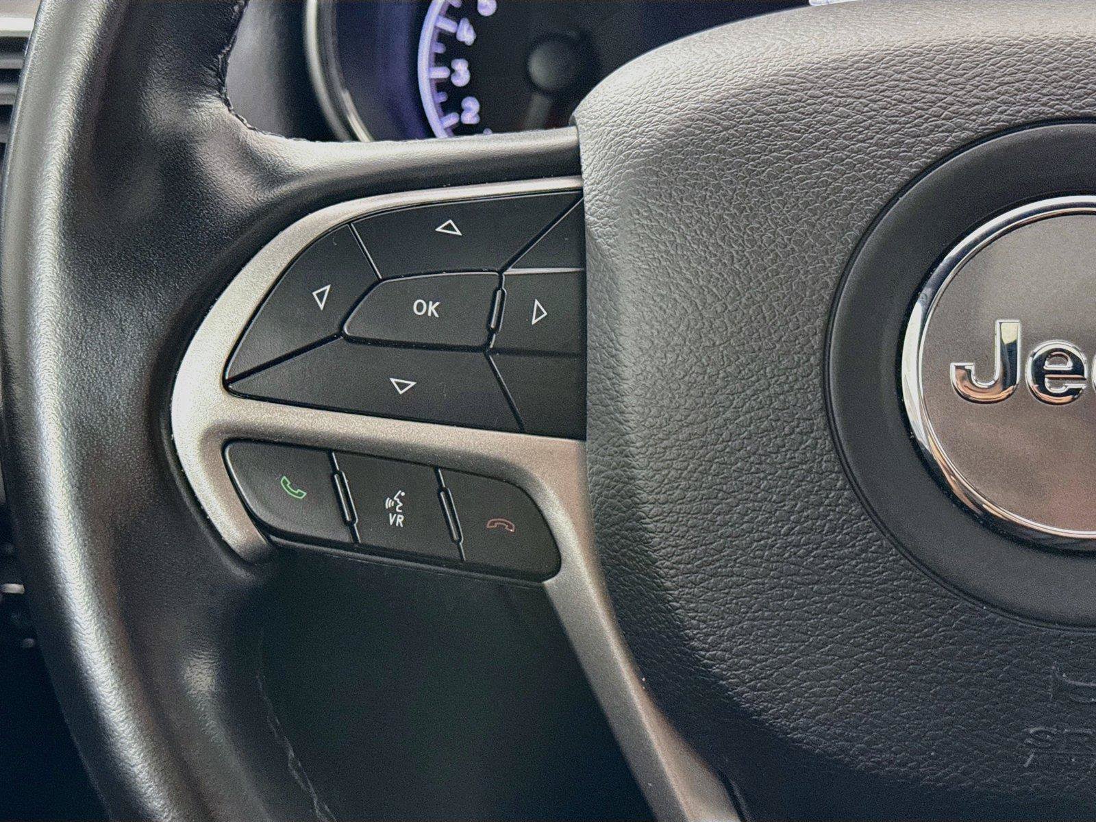 Used 2021 Jeep Grand Cherokee Limited RWD image 18