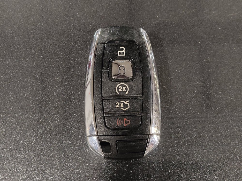 Used 2017 Lincoln MKZ Select w/ Select Plus Package FWD image 32