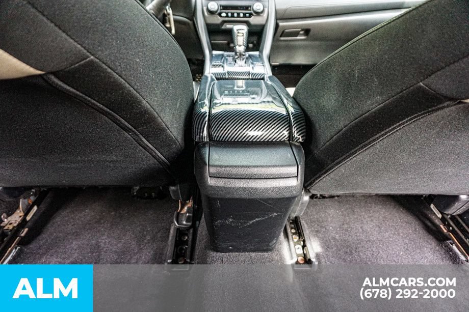Used 2017 Honda Civic Sport image 31
