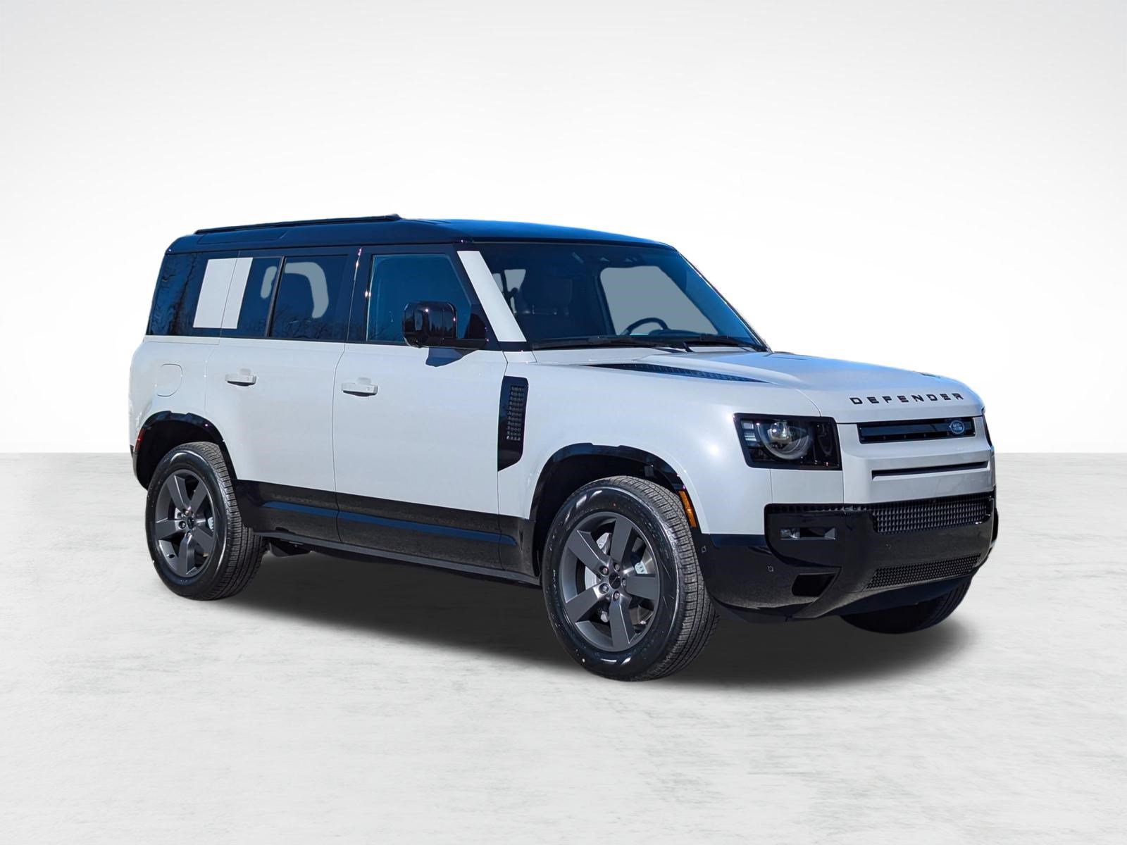 Used 2026 Land Rover Defender 110 X-Dynamic SE AWD/4WD image 7