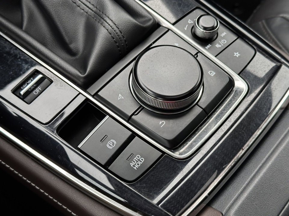 Used 2022 MAZDA CX-30 AWD 2.5 S w/ Premium Package image 31