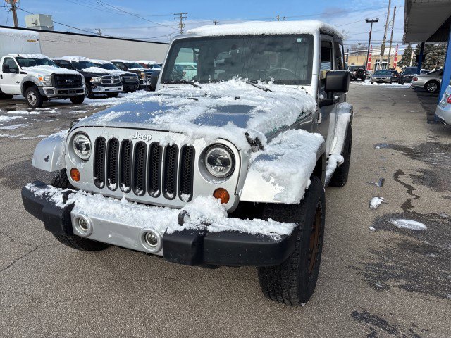 Used 2008 Jeep Wrangler Sahara w/ Dual Top Group