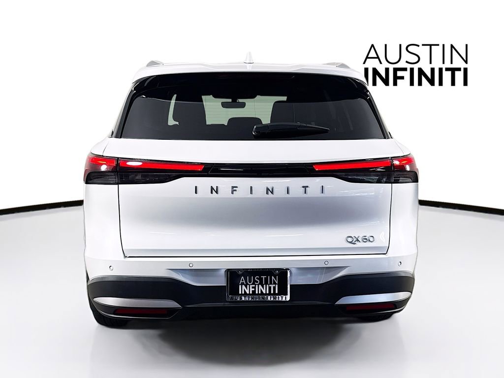 Certified 2026 INFINITI QX60 Luxe w/ Family Package image 8
