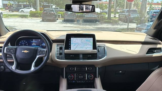 Used 2024 Chevrolet Suburban Premier RWD image 13