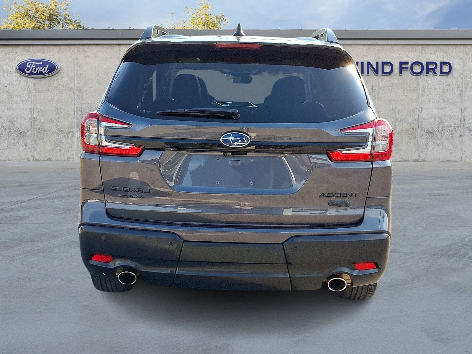 Used 2024 Subaru Ascent Onyx Edition Limited AWD/4WD image 5
