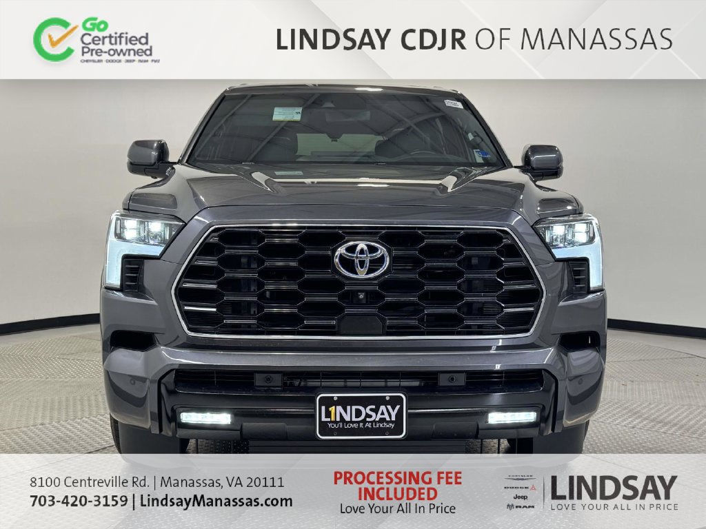 Used 2023 Toyota Sequoia Platinum AWD/4WD image 3