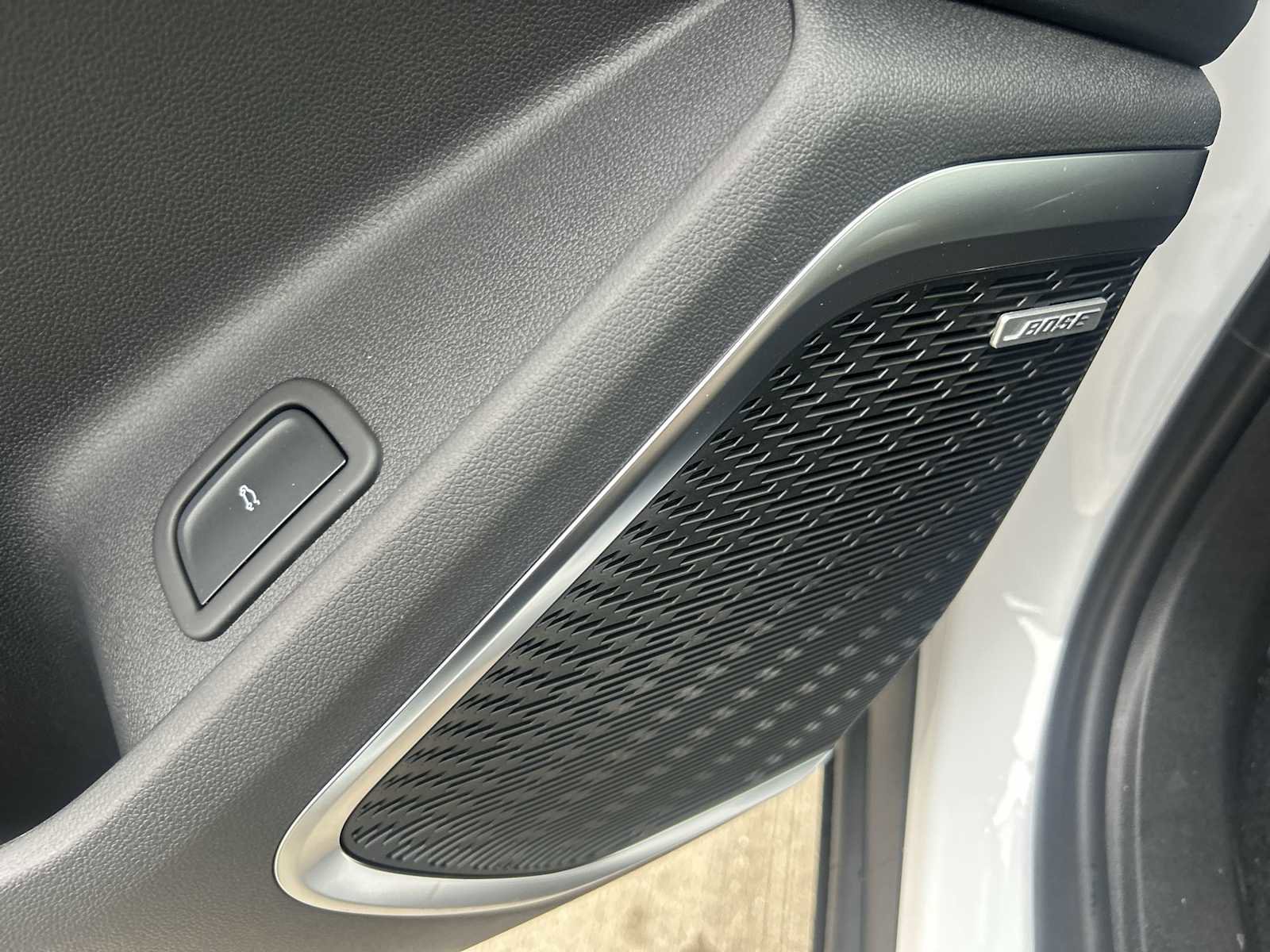 New 2026 Buick Enclave Preferred w/ Power Package image 23