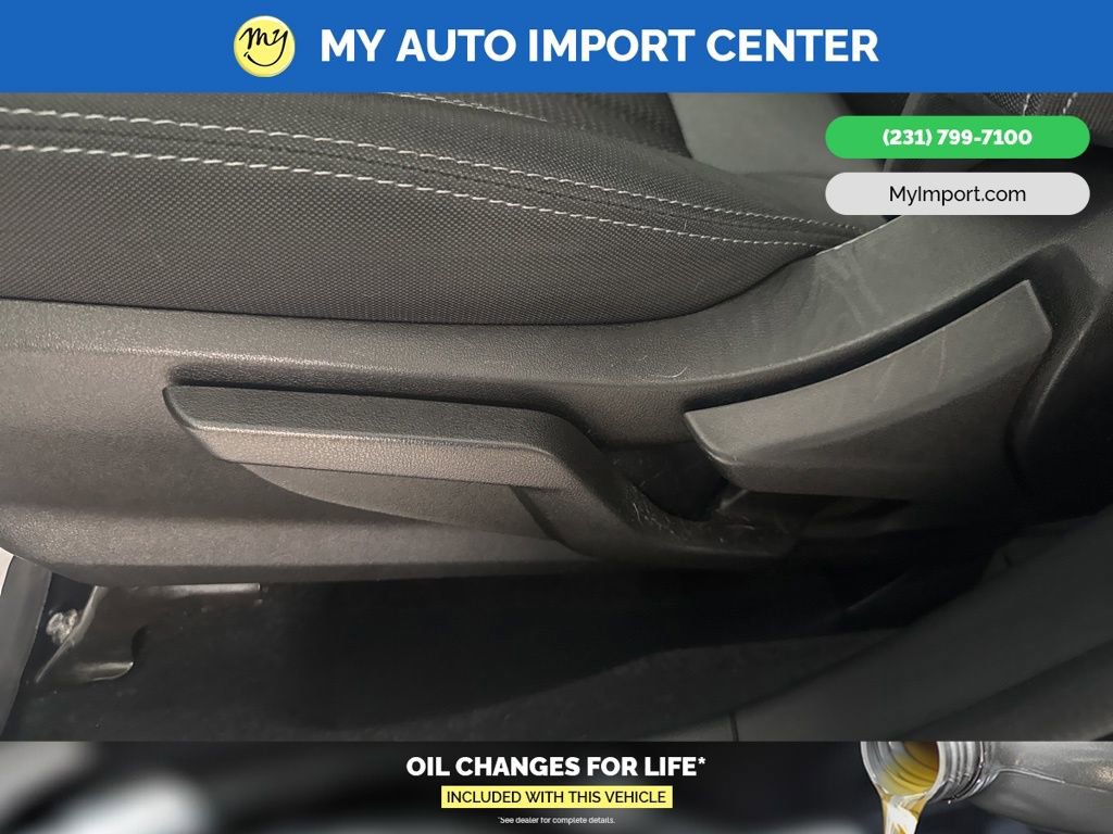 Used 2021 Subaru Forester AWD/4WD image 12