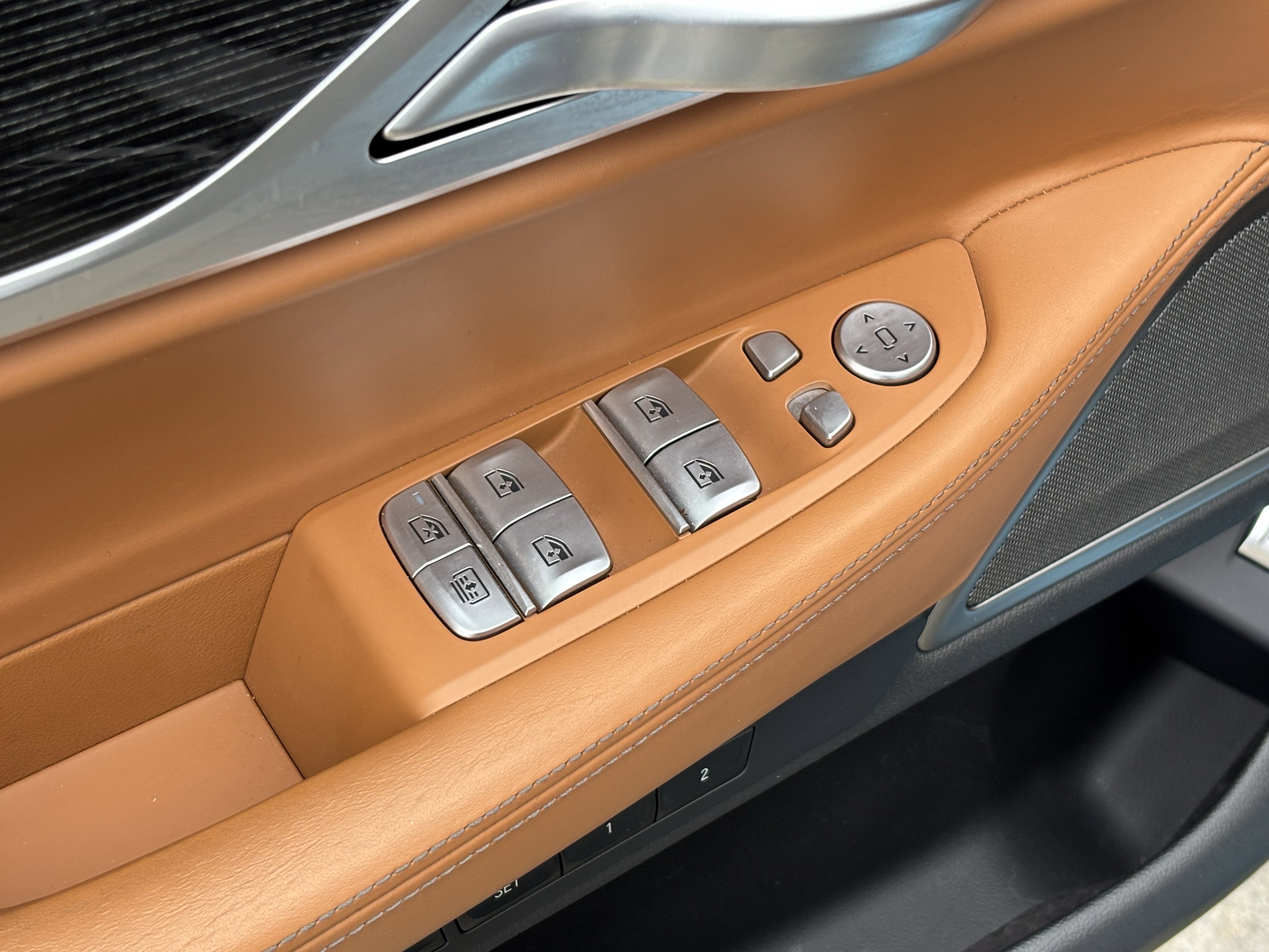 Used 2022 BMW 745e xDrive w/ M Sport Package image 15