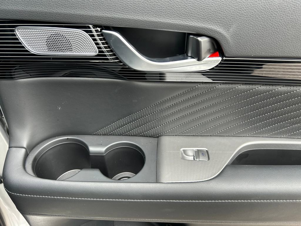 Used 2024 Hyundai Palisade Calligraphy image 27