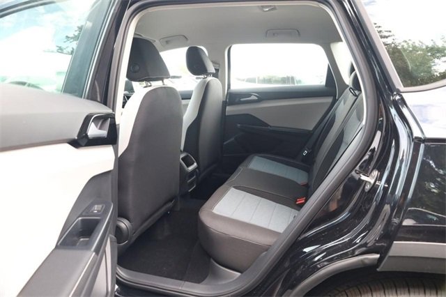 New 2025 Volkswagen Taos S image 20