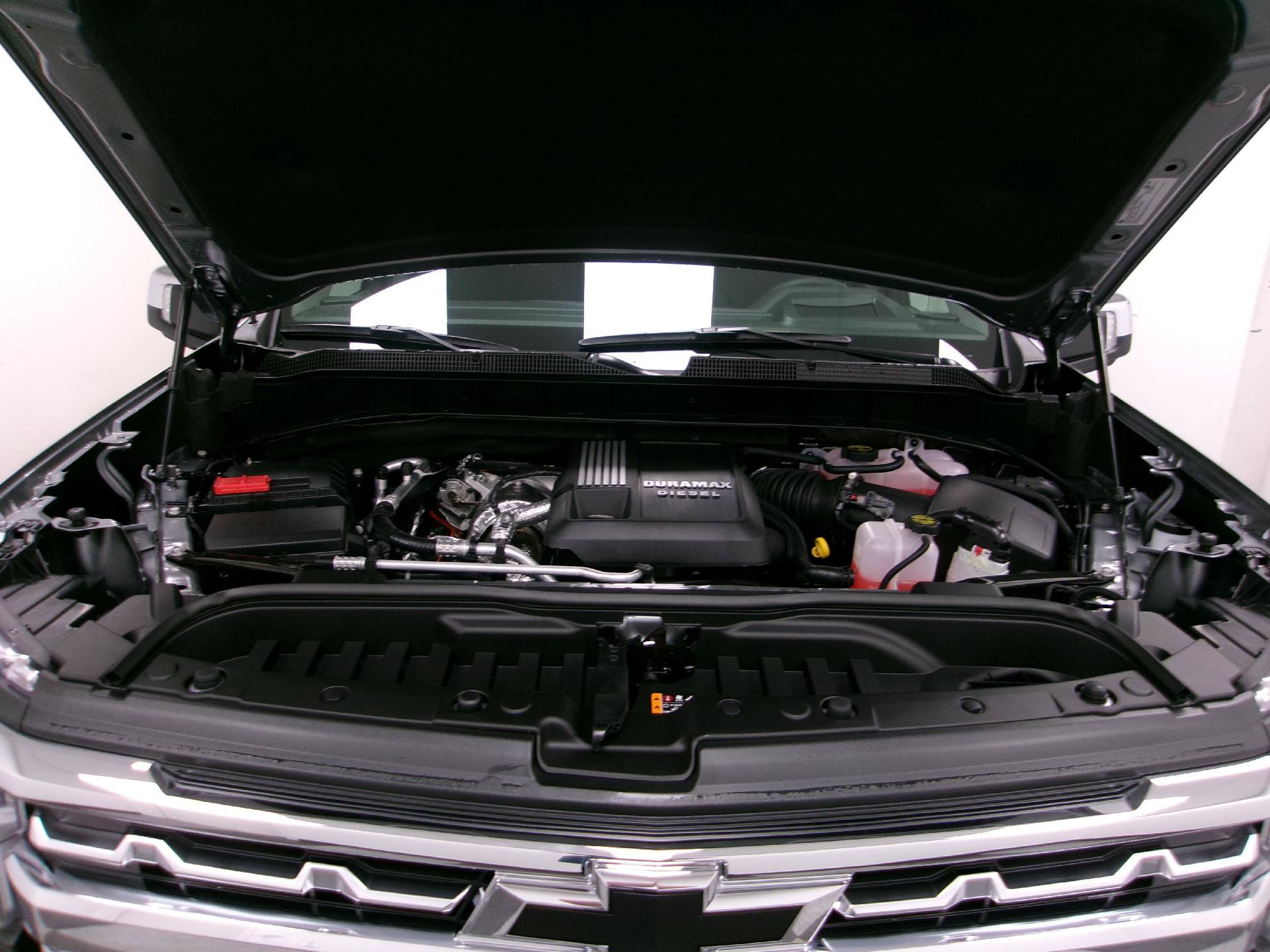 New 2026 Chevrolet Silverado 1500 LTZ w/ Technology Package AWD/4WD image 18