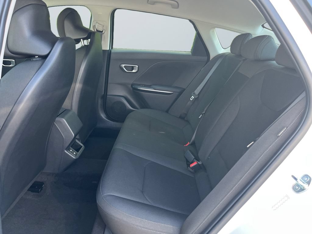 New 2026 Kia K4 FWD image 13