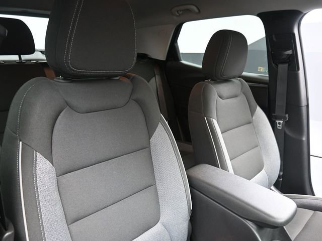Used 2025 Chevrolet TrailBlazer LT w/ Convenience Package image 26