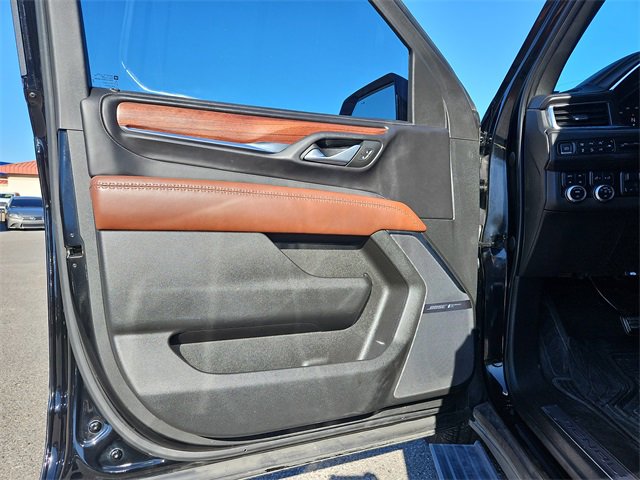 Used 2023 GMC Yukon Denali Ultimate image 25
