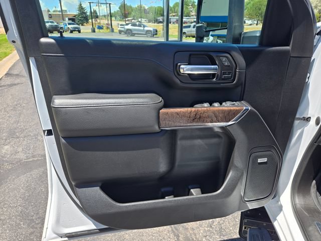 Used 2020 GMC Sierra 3500 Denali w/ Denali Ultimate Package AWD/4WD image 12