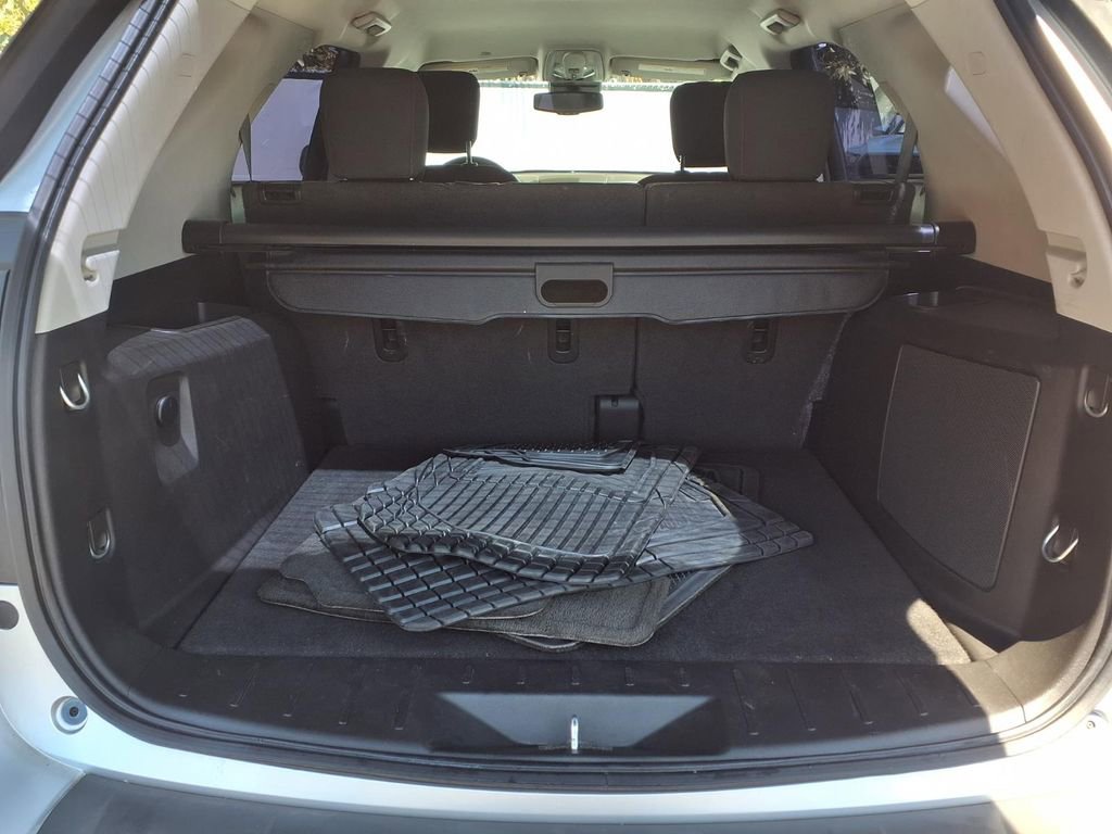 Used 2015 Chevrolet Equinox LS FWD image 7
