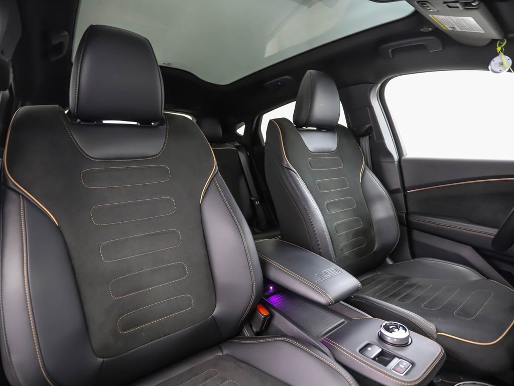 Used 2022 Ford Mustang Mach-E GT image 30