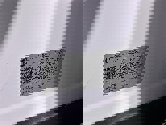 Used 2024 Chevrolet Equinox Premier image 35