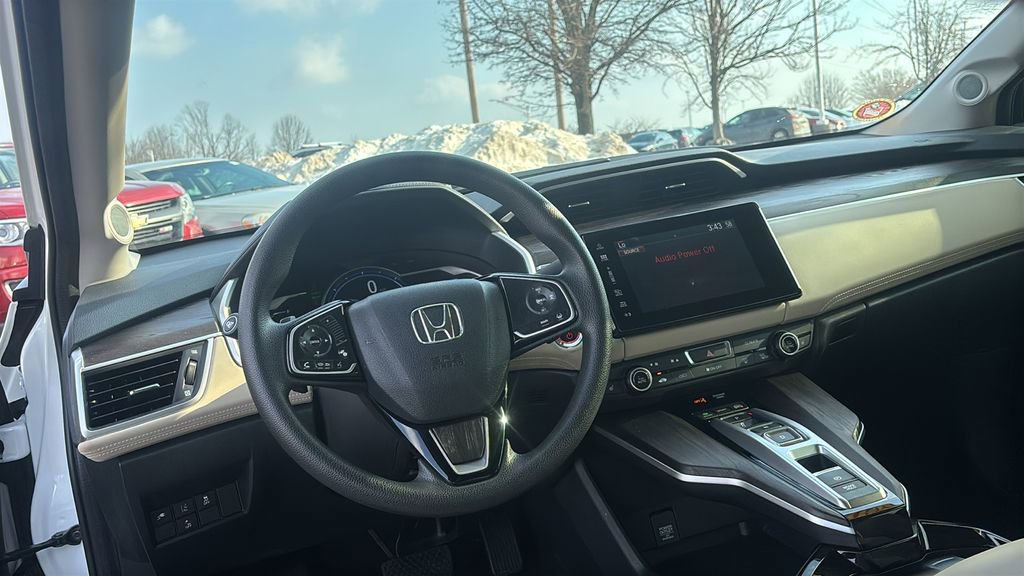 Used 2018 Honda Clarity Plug-In Hybrid image 13