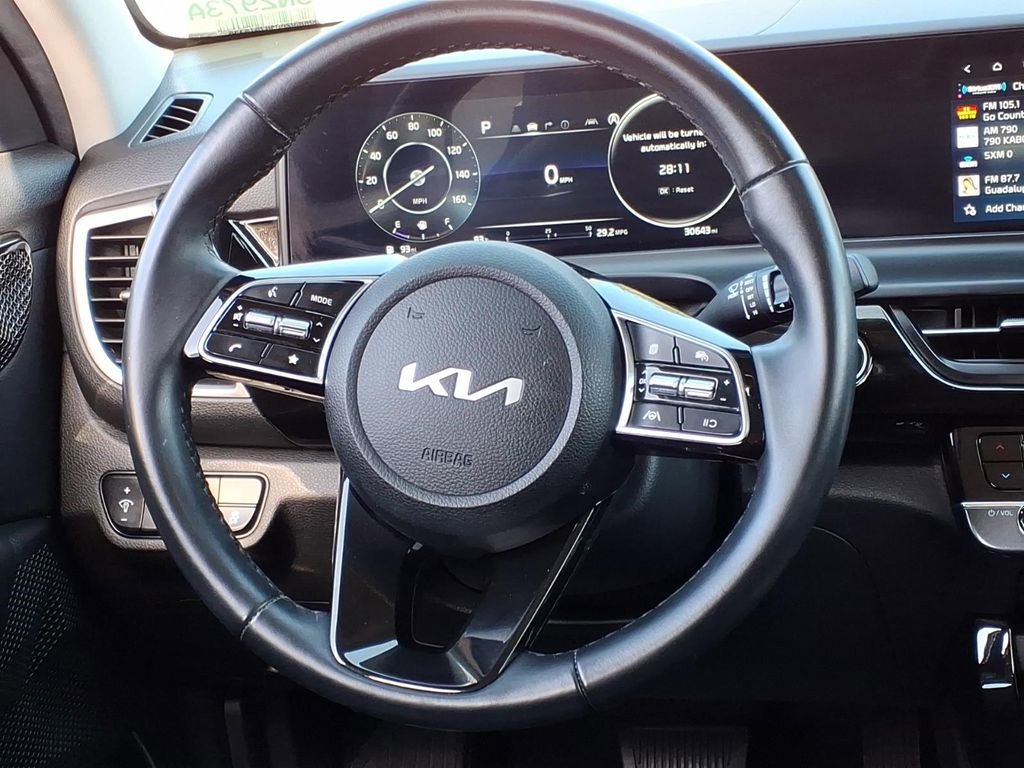 Certified 2024 Kia Seltos S FWD image 11