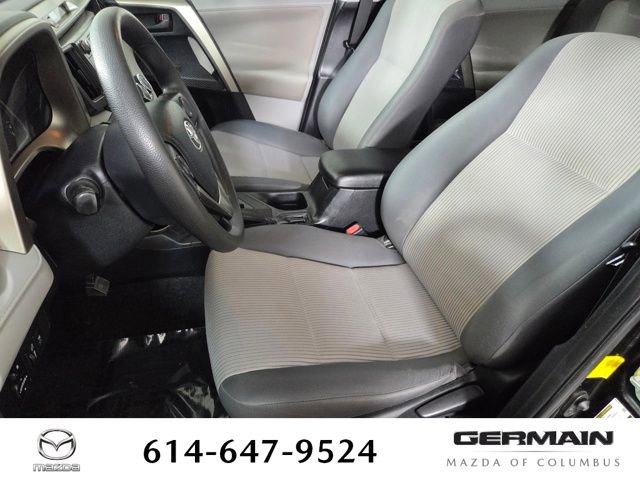 Used 2013 Toyota RAV4 LE image 19