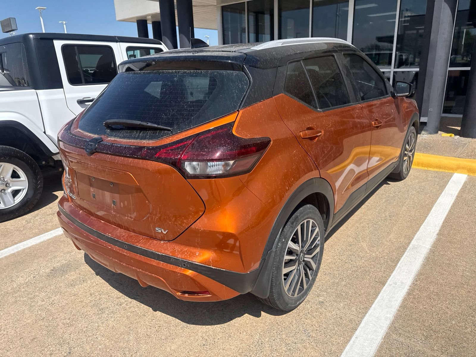 Used 2022 Nissan Kicks SV FWD image 7