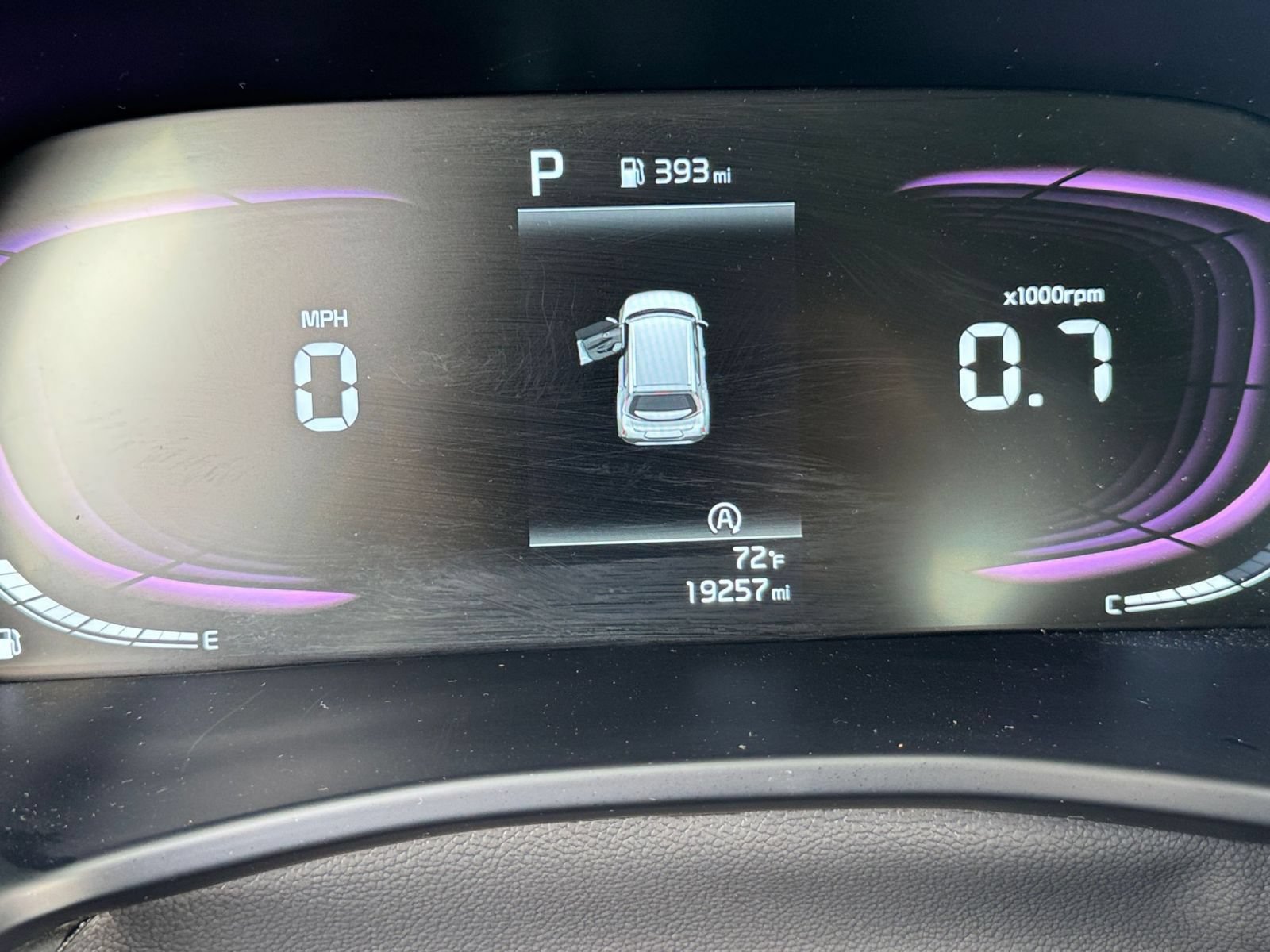 Used 2025 Kia Soul LX w/ LX Technology Package FWD image 38