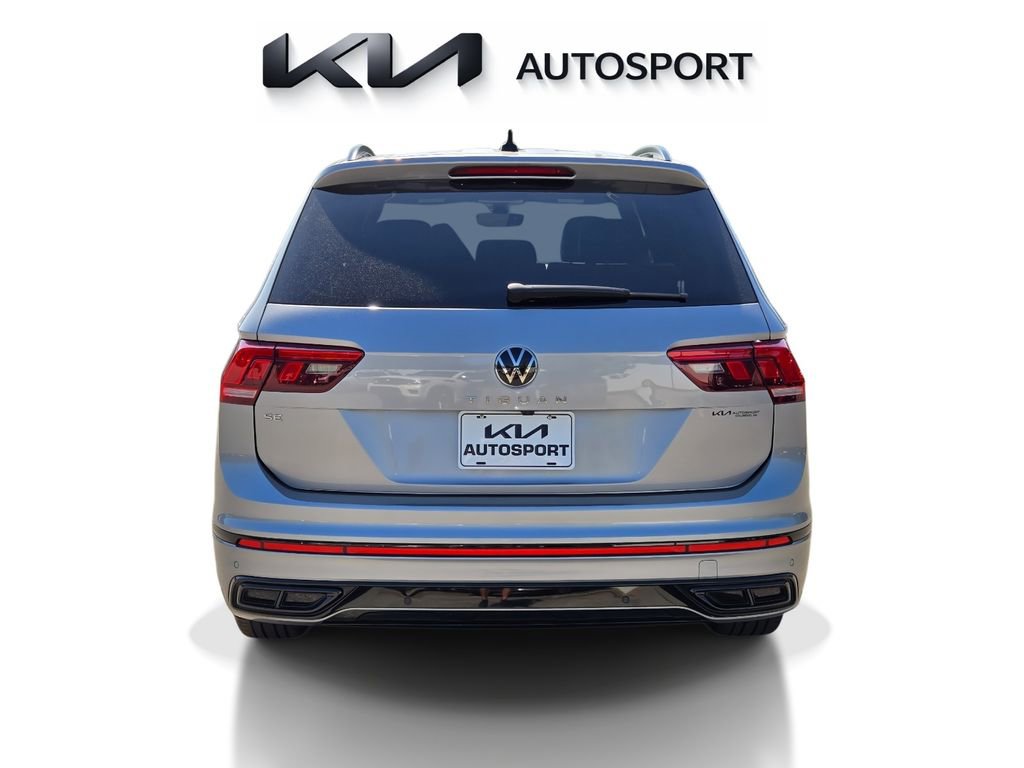 Used 2022 Volkswagen Tiguan SE R-Line image 9