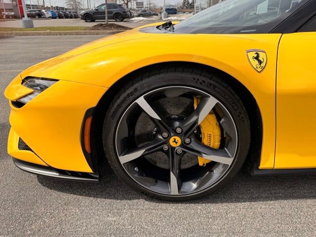 Used 2022 Ferrari SF90 Spider AWD/4WD image 19