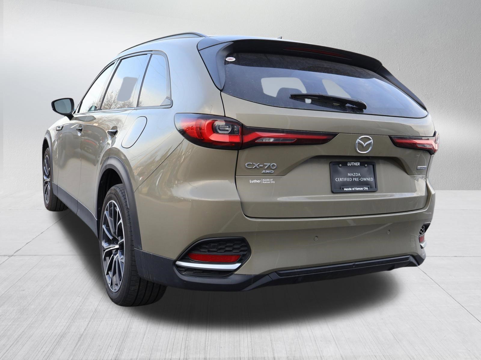 Certified 2025 MAZDA CX-70 Plug-In Hybrid w/ Premium Plus image 5