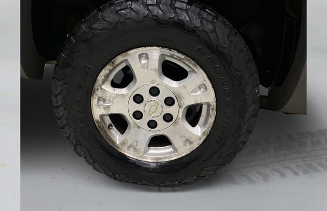 Used 2002 Chevrolet Avalanche 4x4 w/ Off-Road Suspension Pkg image 15