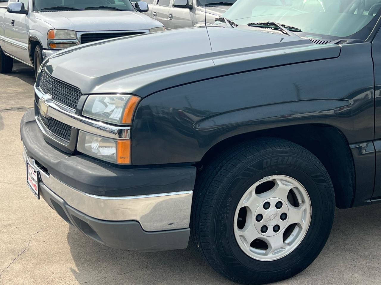 Used 2004 Chevrolet Silverado 1500 LS RWD image 20